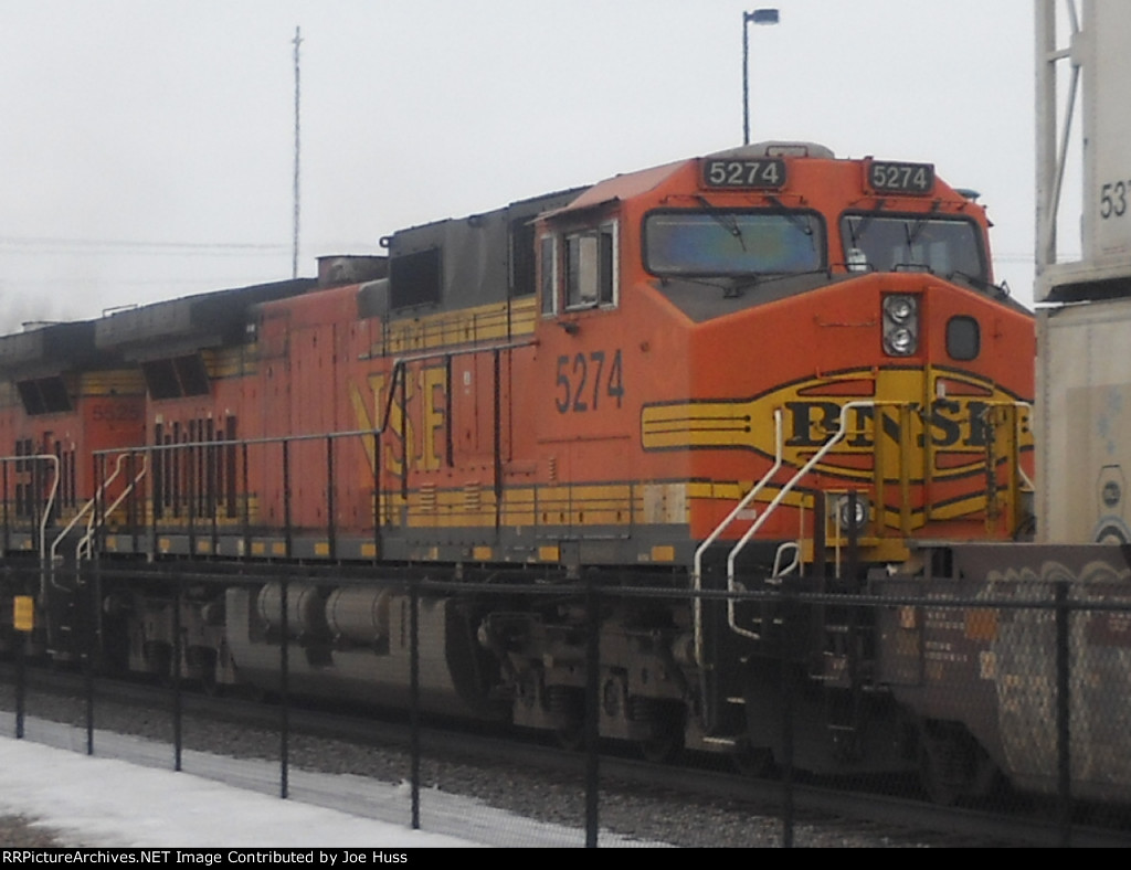 BNSF 5274